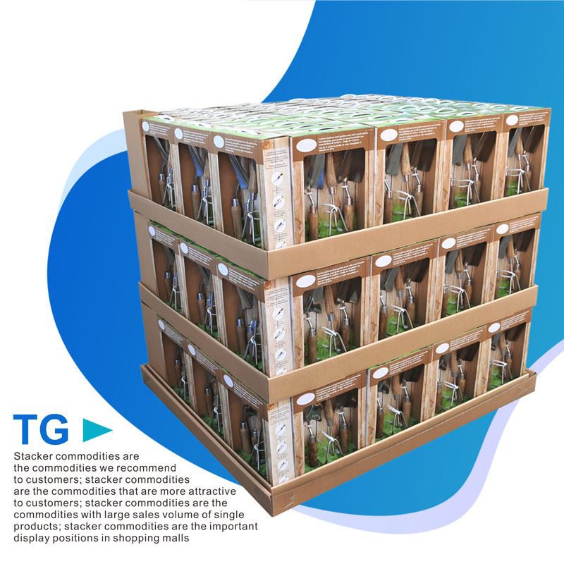 garden tool set display