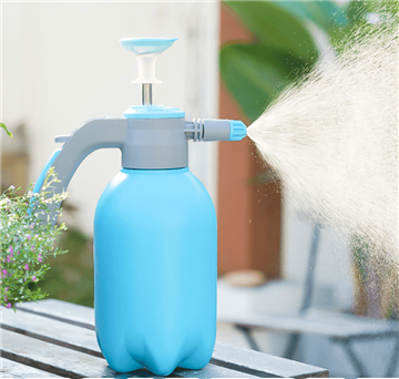 Elektriska och manuella vattenkannor